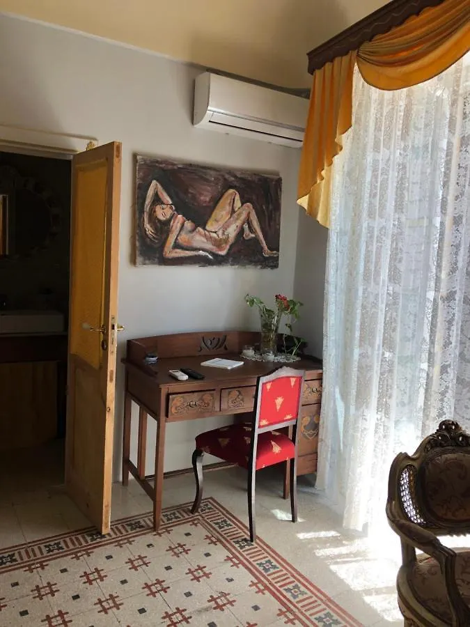 Suite 120 Noto Italie