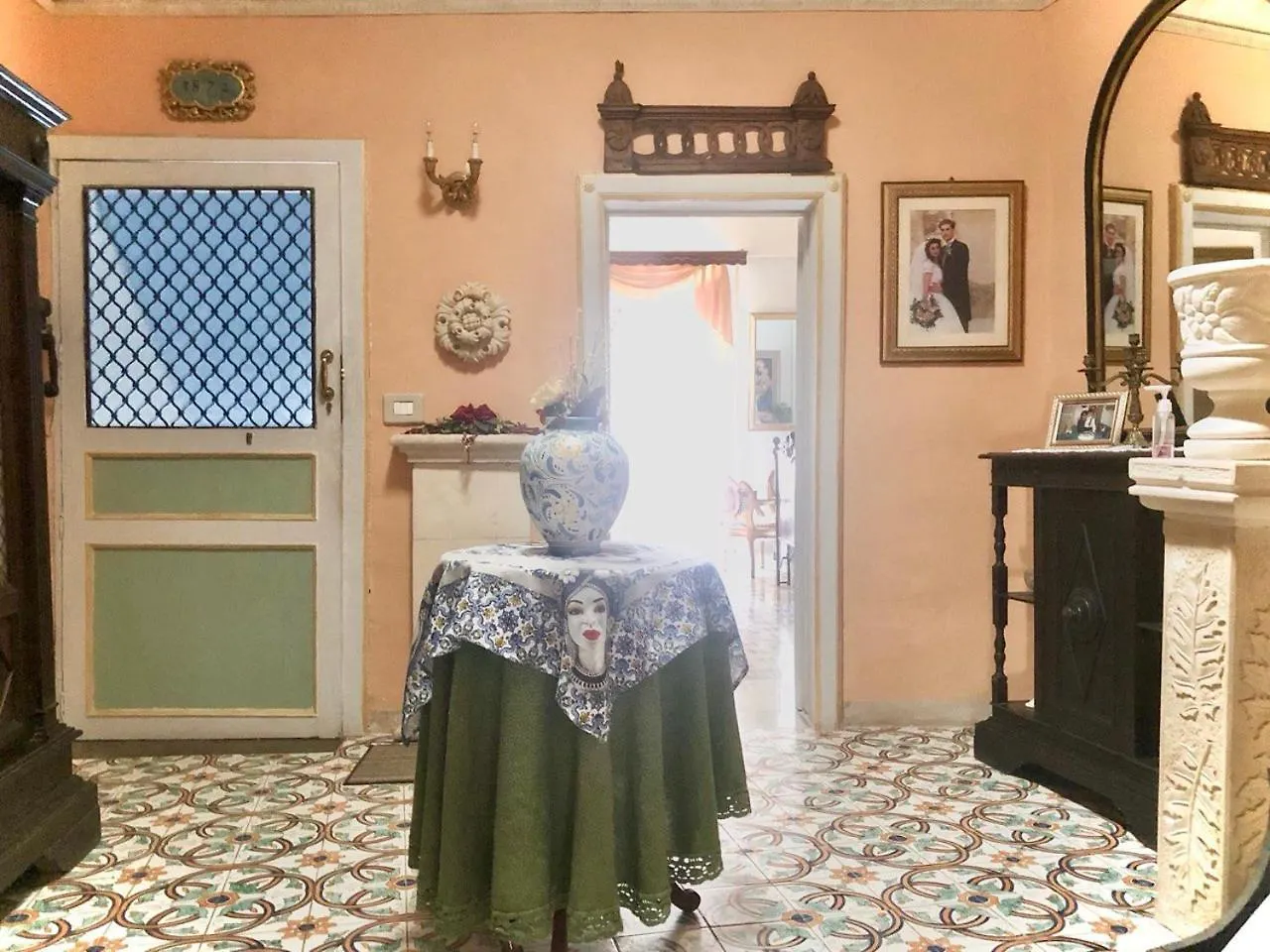 Suite 120 Noto